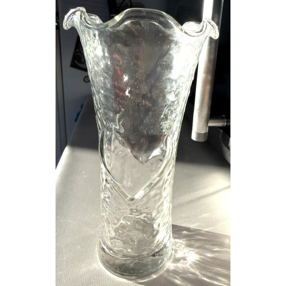Vintage Anchor Hocking Clear Glass Dimpled Scalloped Edge & Raised Heart Vase